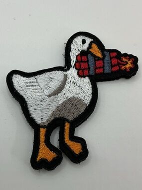 TACTICLE MORALE VELCRO PATCH BIRD WITH DYNAMITE UNISEX